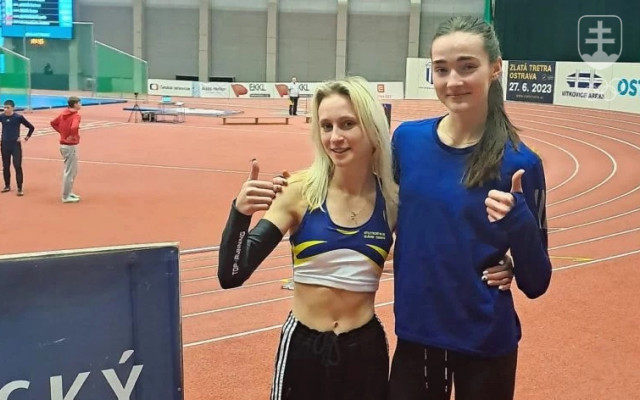 Lenka Gymerská (vľavo) a Tamara Balajová po pretekoch v Ostrave. 