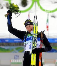 Radosť Anastasie Kuzminová zo zlatej medaily na ZOH 2010. FOTO: JÁN SUKUP