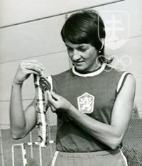Eva Šuranová s olympijským bronzom z Mníchova 1972. FOTO: archív