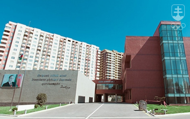 European Azerbaijan School (EAS) (Badamdar).jpg