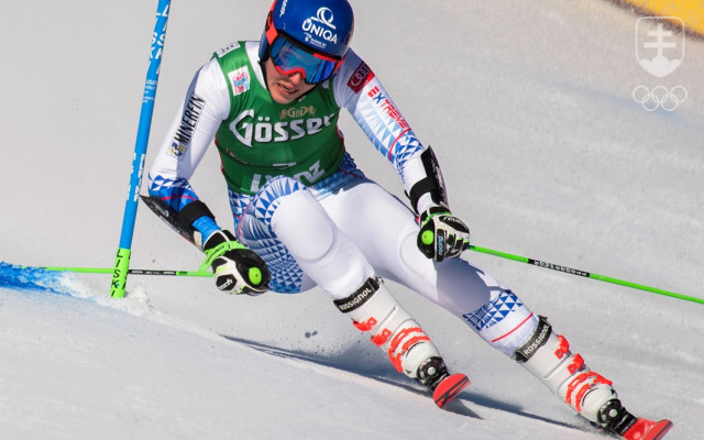 Petra Vlhová na trati obrovského slalomu v Lienzi.