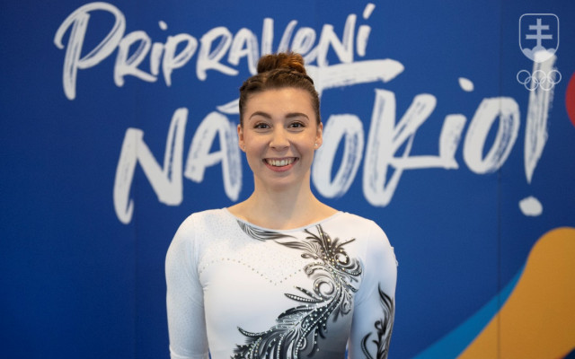 Športová gymnastka Barbora Mokošová si z jedenástky slovenských štipendistov Olympijskej solidarity MOV vybojovala postup na OH v Tokiu ako prvá.
