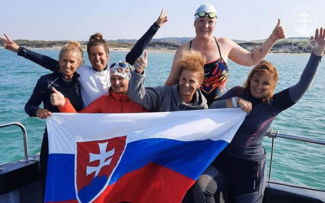 Plavecká štafeta v zložení Zuzana Jusková, Tatiana Chudá, Nina Chudá, Soňa Rebrová, Zuzana Szaboóvá, Zuzana Vančová zvládla túto výzvu za 12 hodín a 40 minút. 