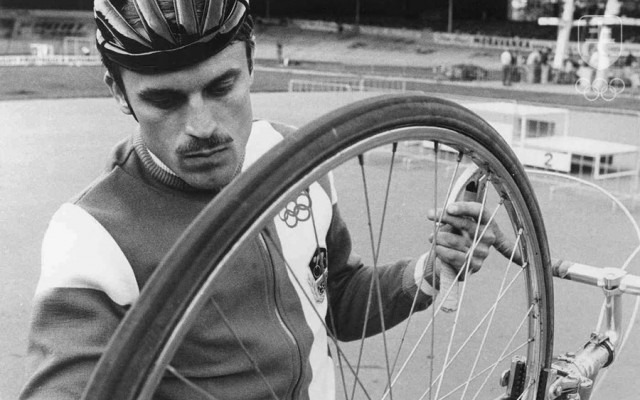Medzi okrúhlych jubilantov sa zaradí aj olympijský víťaz v cyklistickom šprinte z Montrealu 1976 Anton Tkáč, ktorý 30. marca  oslávi sedemdesiatku.