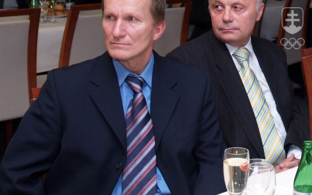 Pavol Szikora (vpravo) spolu so svojím chodeckým "spolubojovníkom" z banskobystrického ASVŠ Dukla Pavlom Blažekom na jednom zo stretnutí olympionikov.