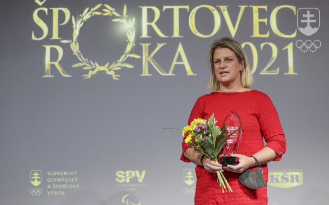 Zuzana Rehák Štefečeková počas vyhlásenia výsledkov ankety Športovec roka