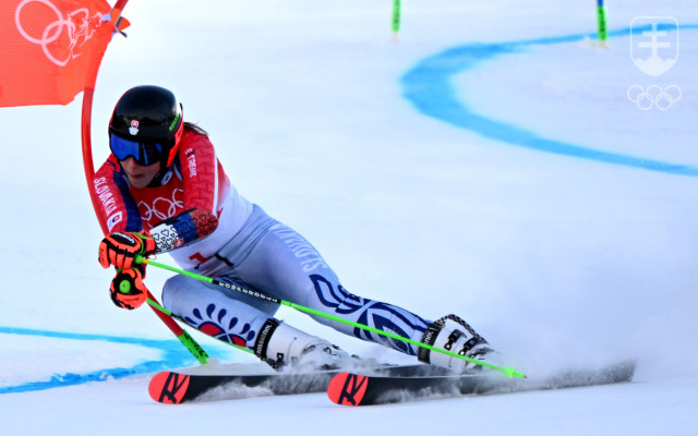 Petra Vlhová na trati olympijského obrovského slalomu v Jen-čchingu
