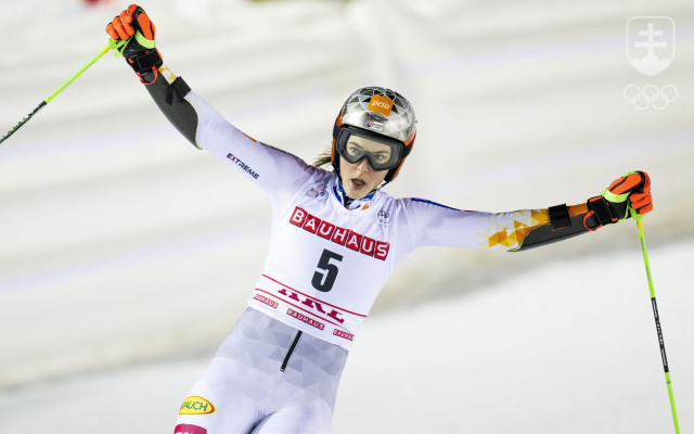 Slovenská lyžiarka Petra Vlhová v cieli v obrovskom slalome Svetového pohára žien vo švédskom Are