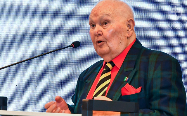Aj vo veku 90 rokov je Kamil Haťapka plný energie a ohnivo sa zapája do debát.