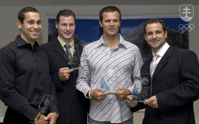 V štvorkajaku v zložení (zľava) Richard Riszdorfer, Erik Vlček, Róbert Erban a Michal Riszdorfer dosiahol Erban najväčšie úspechy v kariére, vrátane titulu majstra sveta a troch titulov majstra Európy.