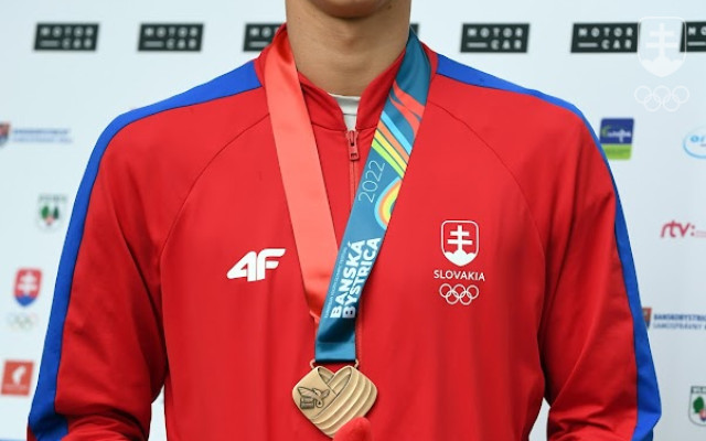 Samuel Košťál s druhou bronzovou medailou.