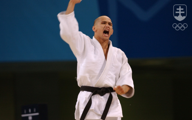 Džudista Jozef Krnáč je doteraz jediný zo slovenských účastníkov letných EYOD/EYOF, ktorému sa neskôr podarilo vybojovať si olympijskú medailu. Z účastníkov zimných EYOF sa podarilo Petre Vlhovej a niektorým členom bronzového tímu na ZOH v Pekingu.