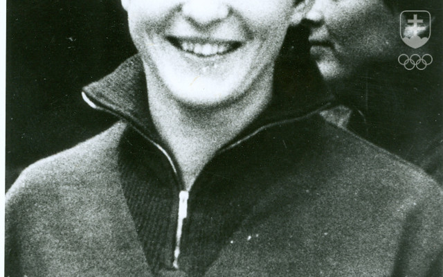 Hilda Mazúrová bola dlhoročnou oporou reprezentačného družstva ČSSR. Dvakrát bola jeho členkou na olympijských hrách a v roku 1967 sa podieľala na zisku bronzovej medaily na ME v Turecku.
