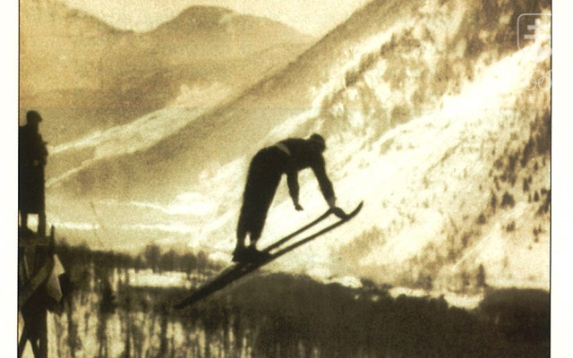 Takýmto štýlom sa pred storočím skákalo na lyžiach.
