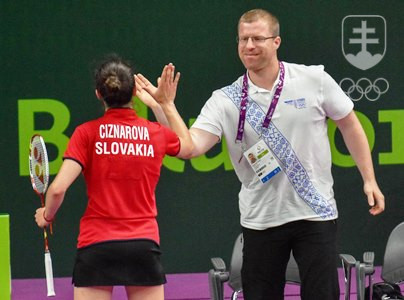 Radosť z úvodného víťazstva v podaní Čižnárovej a trénera Matejku. FOTO: JÁN SÚKUP, SOV