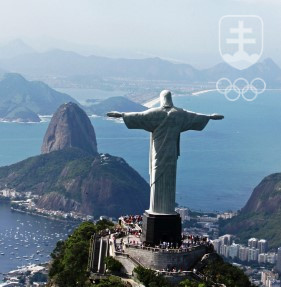 Jedinečná panoráma Ria de Janeiro so sochou Krista Spasiteľa a s Cukrovou homolou. FOTO: TASR/AP