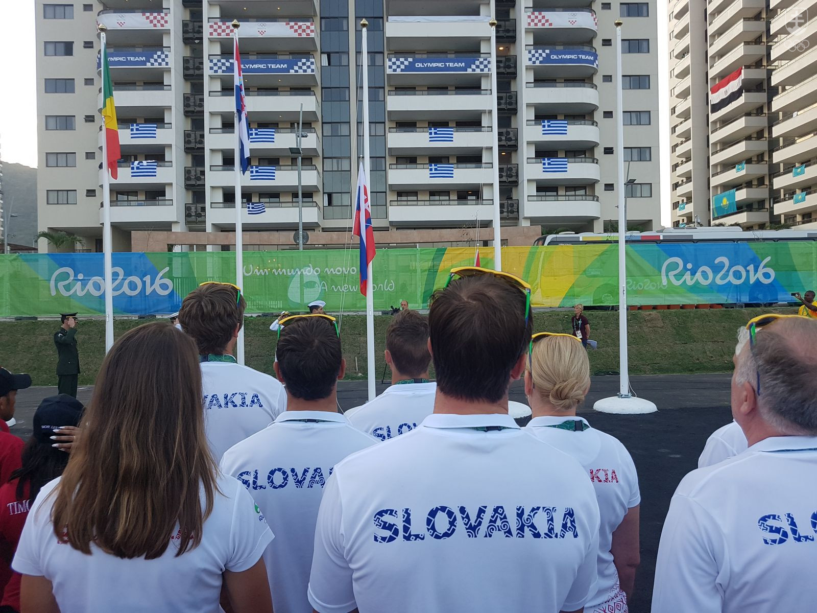 V Olympijskej dedine v Riu vztýčili slovenskú vlajku a oficiálne sme sa stali súčasťou olympijskej rodiny v Brazílii