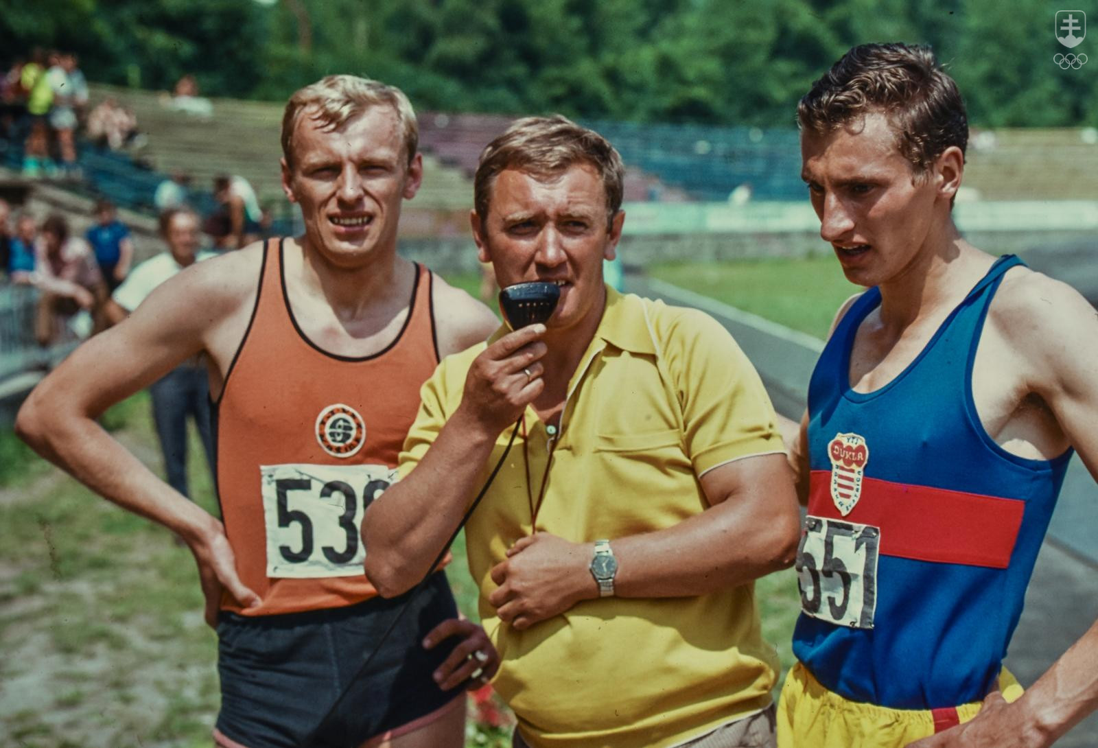 Na ďalšej fotografii z pretekárskych čias Plachý (vľavo) vedľa známeho banskobystrického trénera Róberta Rozima. FOTO: JÁN SÚKUP