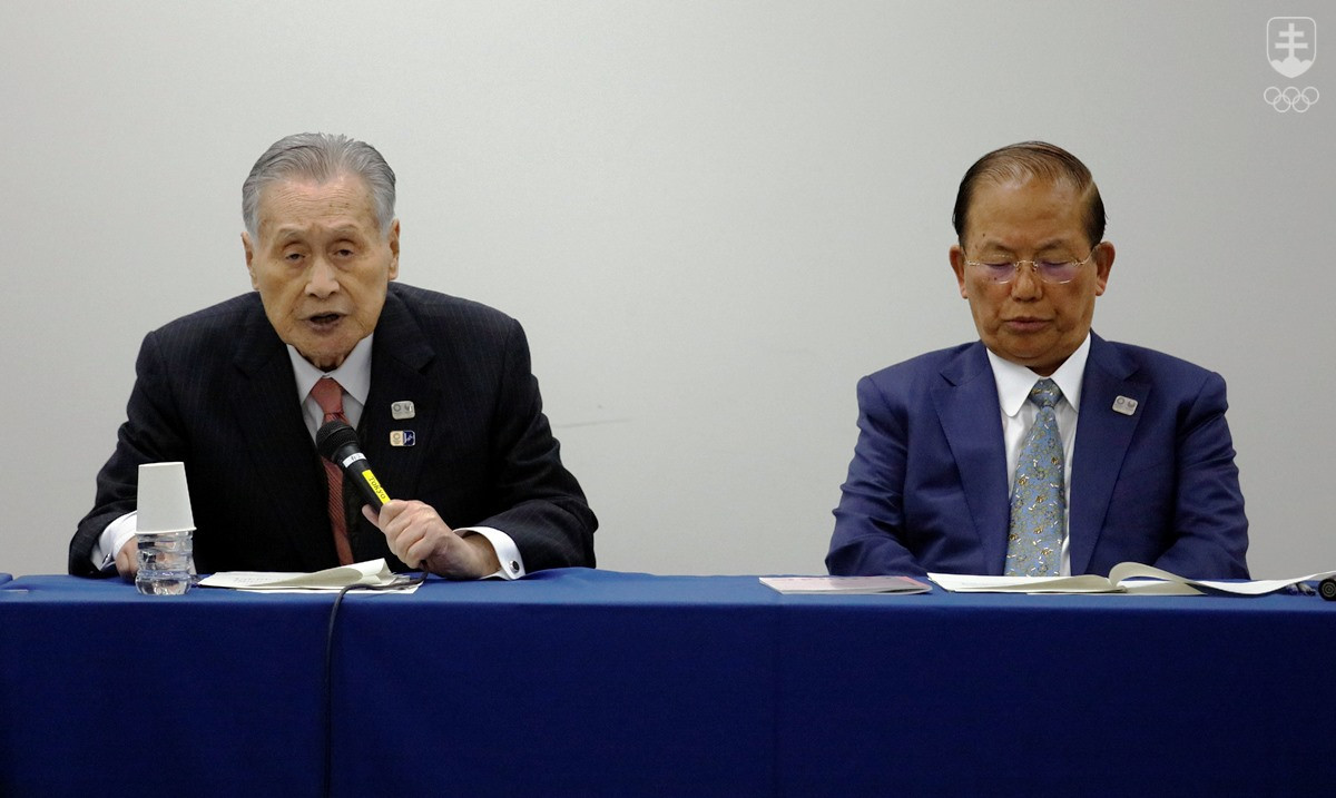 Dvaja najvyšší predstavitelia organizačného výboru OH v Tokiu - Joširo Mori a Toširo Muto.