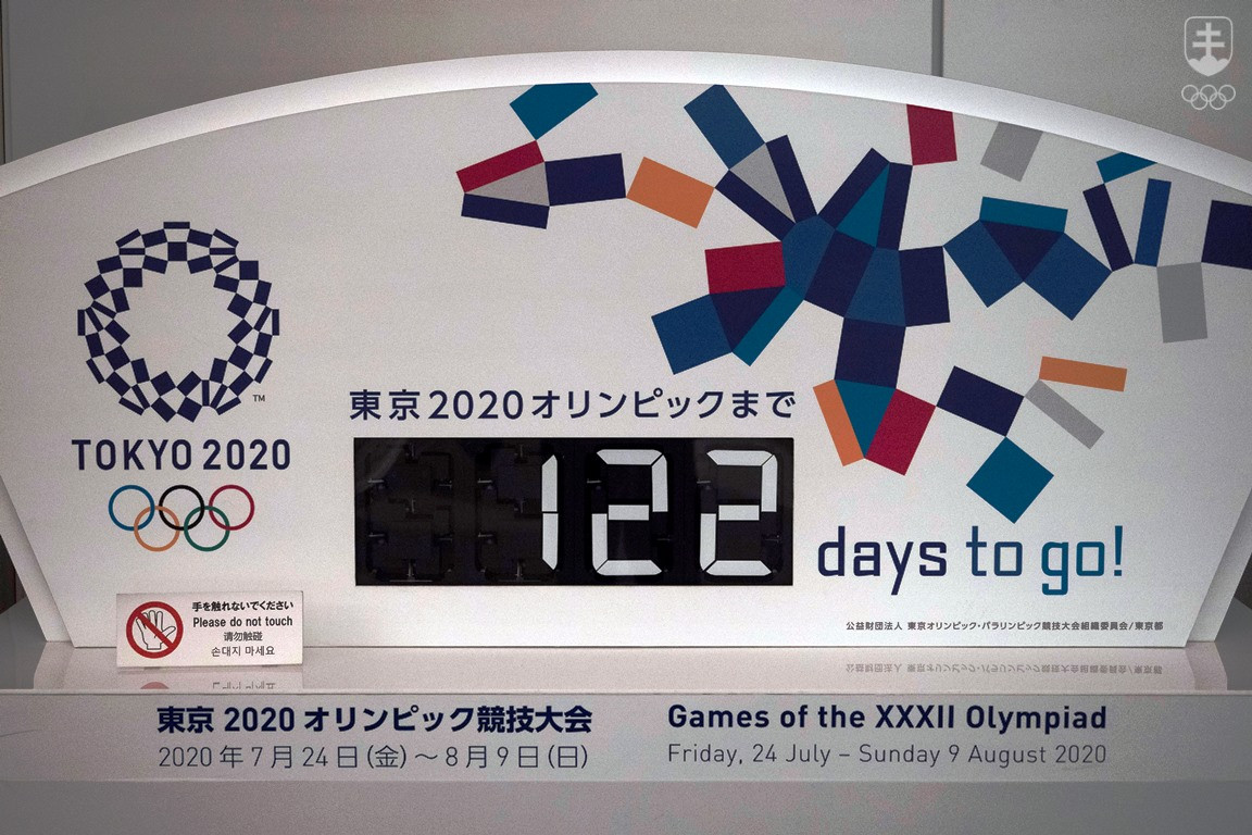 Rozhodnutie o presunutí OH 2020 v Tokiu na budúci rok padlo presne štyri mesiace (122 dní) pred pôvodne plánovaným dňom ich slávnostného otvorenia.