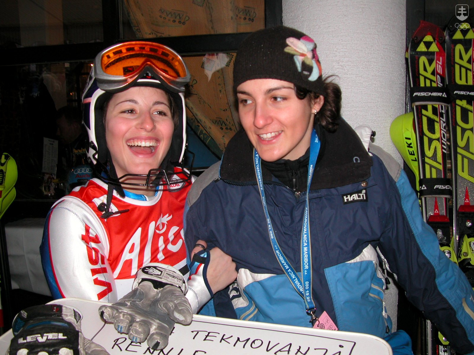 Dcéry slávnej mamy - Jana a Petra Gantnerové 13. januára 2008 v slovinskom Maribore.