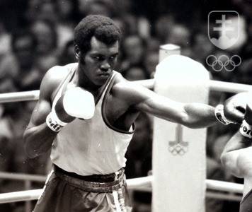 Samozrejme, socialistická Kuba nemohla na OH v Moskve chýbať. Legendárny kubánsky boxer Teofilo Stevenson dosiahol tretí olympijský triumf v sérii, čo v ringu dokázal ako ešte len druhý v histórii.