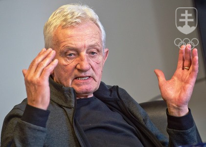 Čestný prezident SOŠV František Chmelár sleduje športové dianie s nadhľadom dôchodcu a voči smerovaniu projektu Top tímu je veľmi kritický.