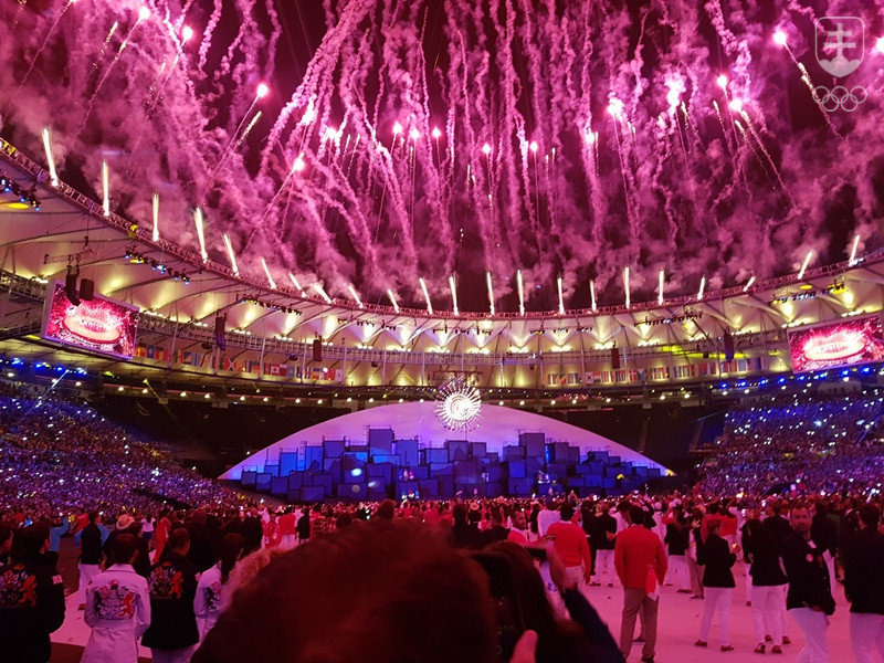Momentka z otvorenia olympijských hier 2016 v Riu de Janeiro. V Tokiu budú otvárací ceremoniál sprevádzať viaceré obmedzenia.