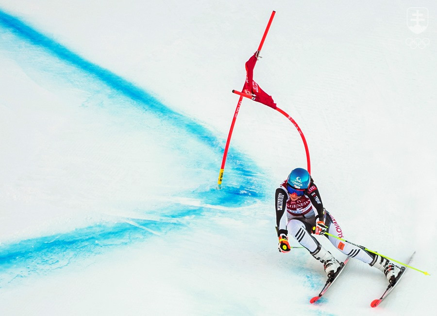 Petra Vlhová na trati obrovského slalomu v Kranjskej Gore.