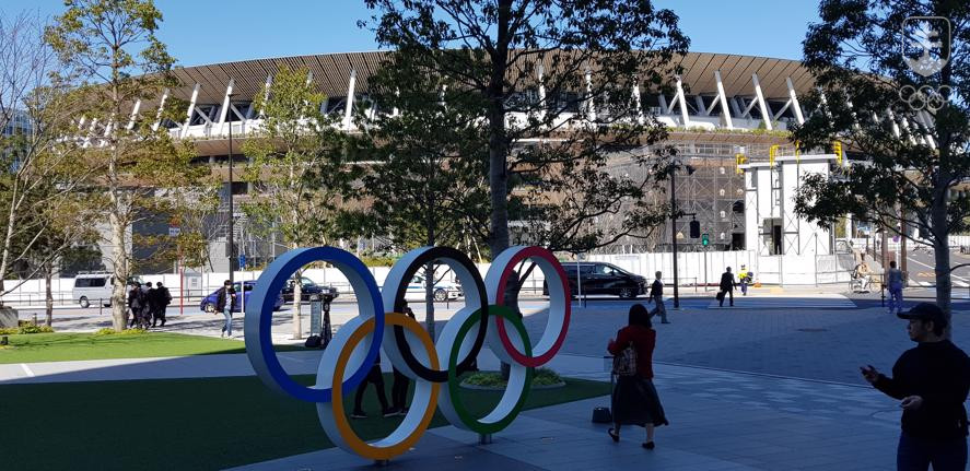 Pohľad na Národný štadión v Tokiu, ktorý bude "srdcom" olympijských hier.