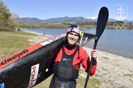 Spomedzi našich vodných slalomárov má ako jediný miestenku na meno kajakár Jakub Grigar.