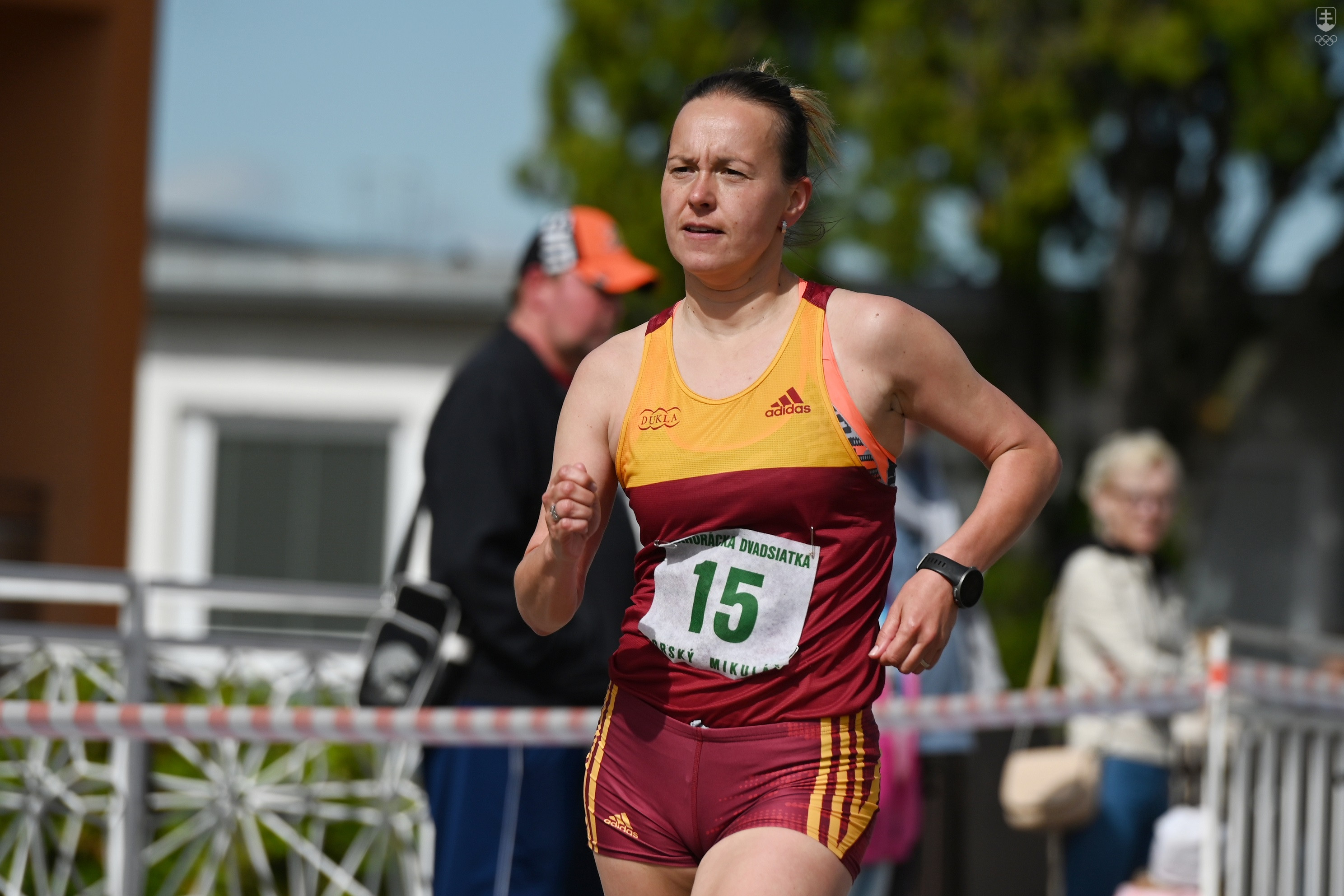 Mária Katerinka Czaková na trati 52. ročníka Záhoráckej dvadsiatky, MSR v chôdzi na 10 km v Borskom Mikuláši v sobotu 22. mája 2021. 