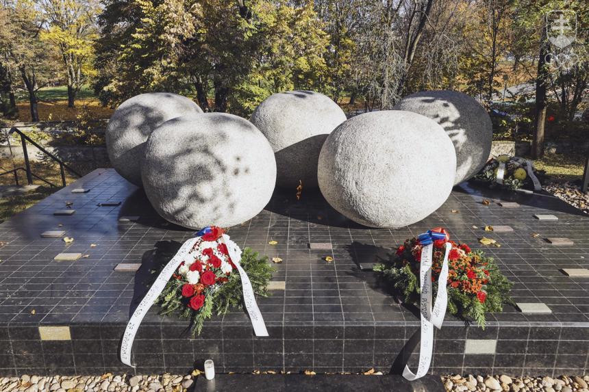Národný pamätník olympionikov počas pietnej spomienky na Antona Urbana.