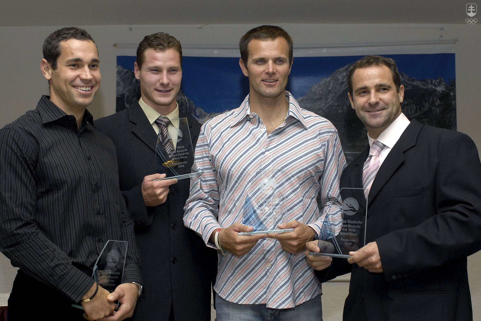 V štvorkajaku v zložení (zľava) Richard Riszdorfer, Erik Vlček, Róbert Erban a Michal Riszdorfer dosiahol Erban najväčšie úspechy v kariére, vrátane titulu majstra sveta a troch titulov majstra Európy.