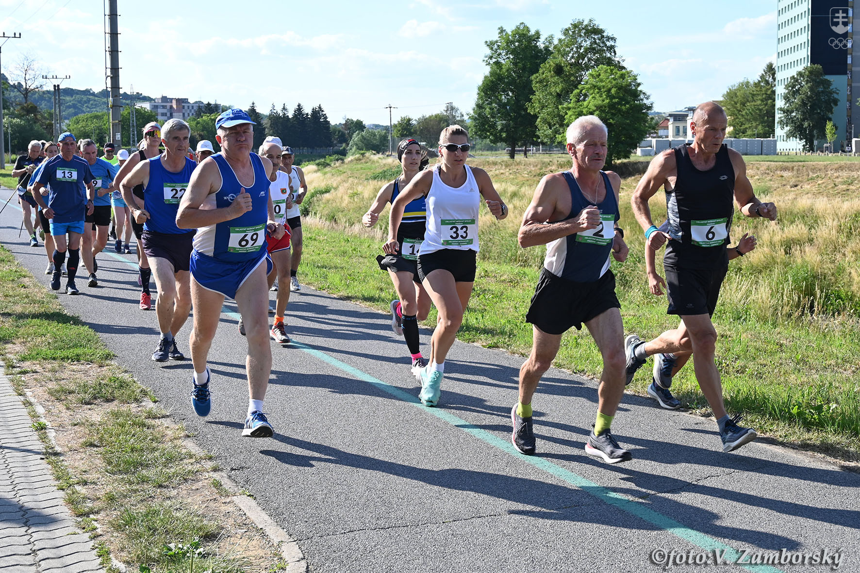 Na Behu Olympijského dňa v Prešove sa zúčastňujú aj bežci v seniorskom veku.