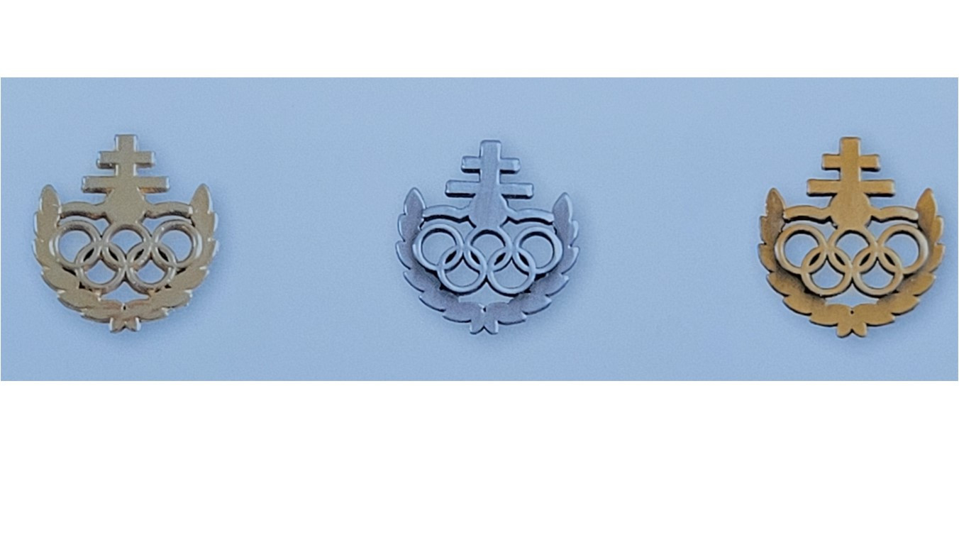 Odznaky SOŠV - Zlatý, Strieborný a Bronzový.