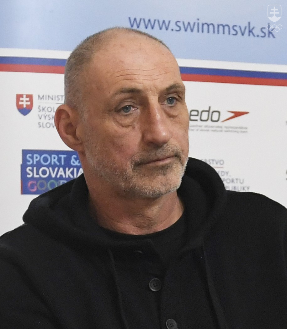 Aktuálne je Roman Poláčik znovu reprezentačným trénerom našich vodných pólistov.
