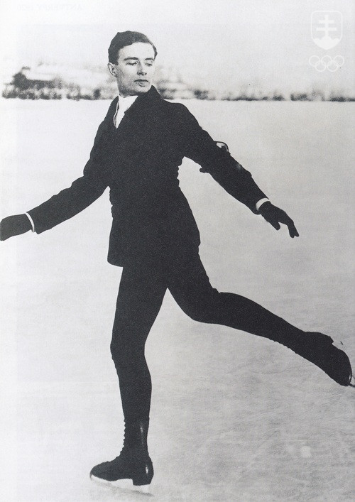 Švédsky krasokorčuliar Gillis Grafström získal zlato na OH 1920 aj na ZOH 1924.