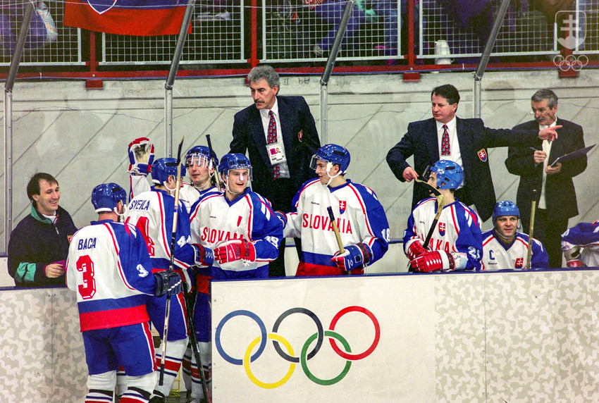 Pre slovenskú verejnosť zostali ZOH v Lillehammeri nezabudnuteľné aj vďaka pamätnému účinkovaniu našich hokejistov.